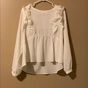 loose ruffle shirt
